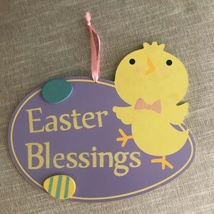 12x10 size Easter Decor.